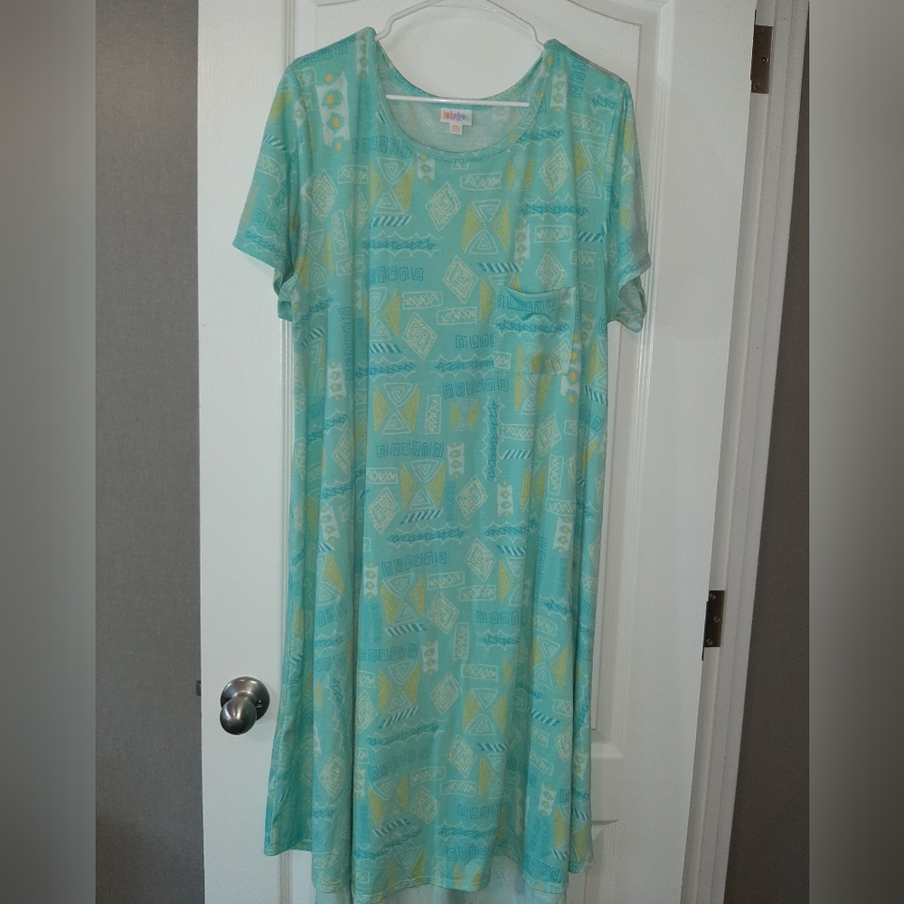 LuLaRoe Carly